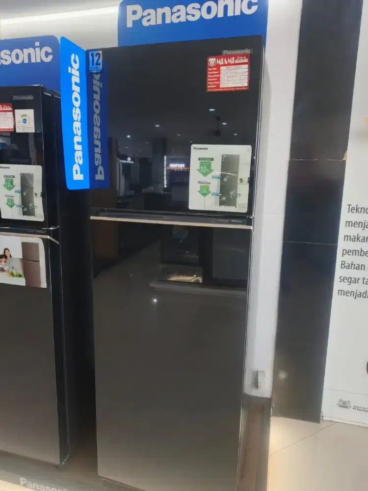 Kulkas 2 pintu panasonic