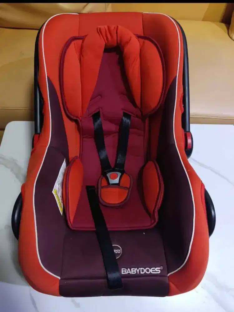 Jual kursi mobil bayi secend seperti baru, Lok Pamulang Timur, Tangsel