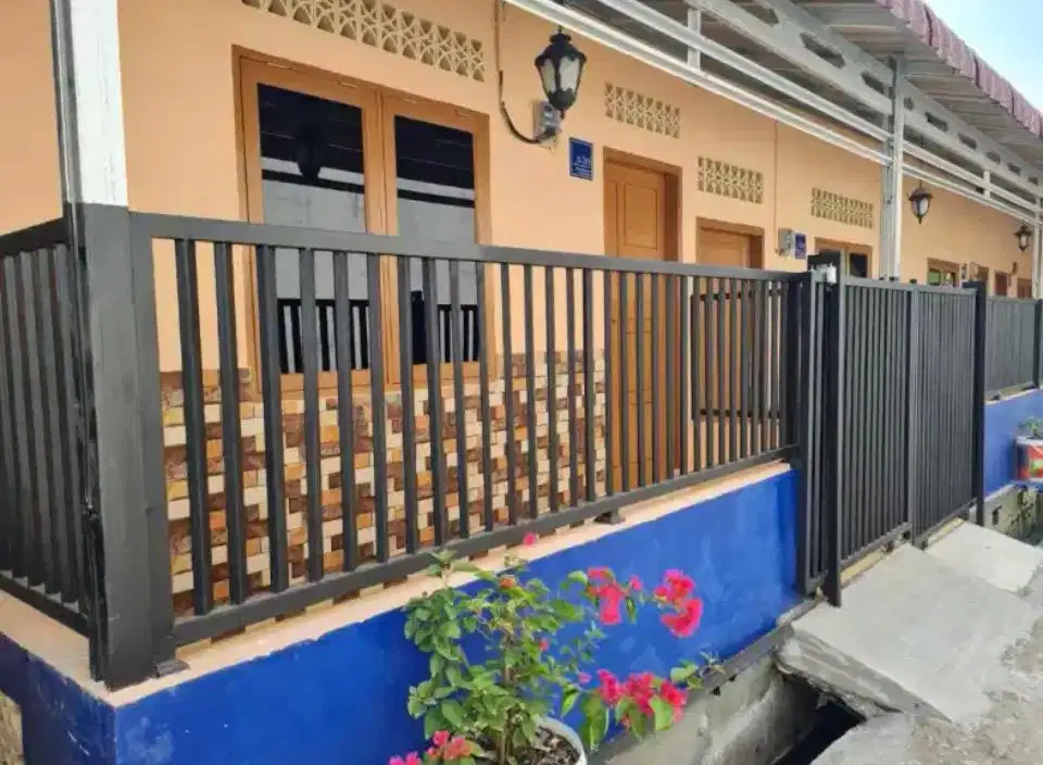 RUMAH KONTRAKAN (lokasi strategis)