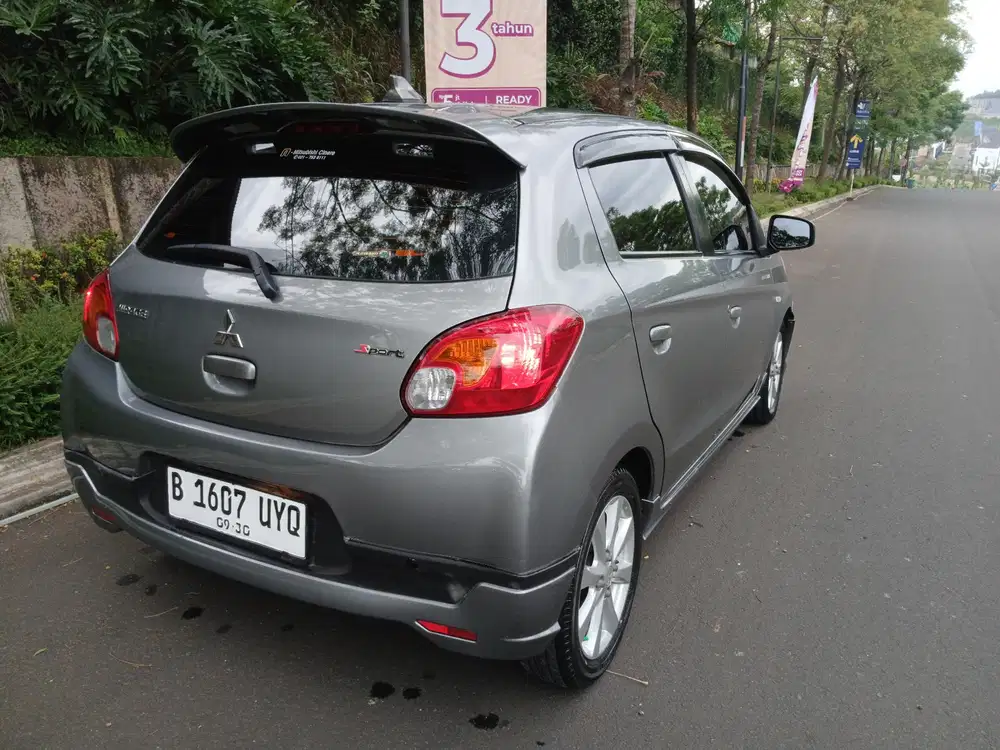 Mitsubishi Mirage 2015 Bensin