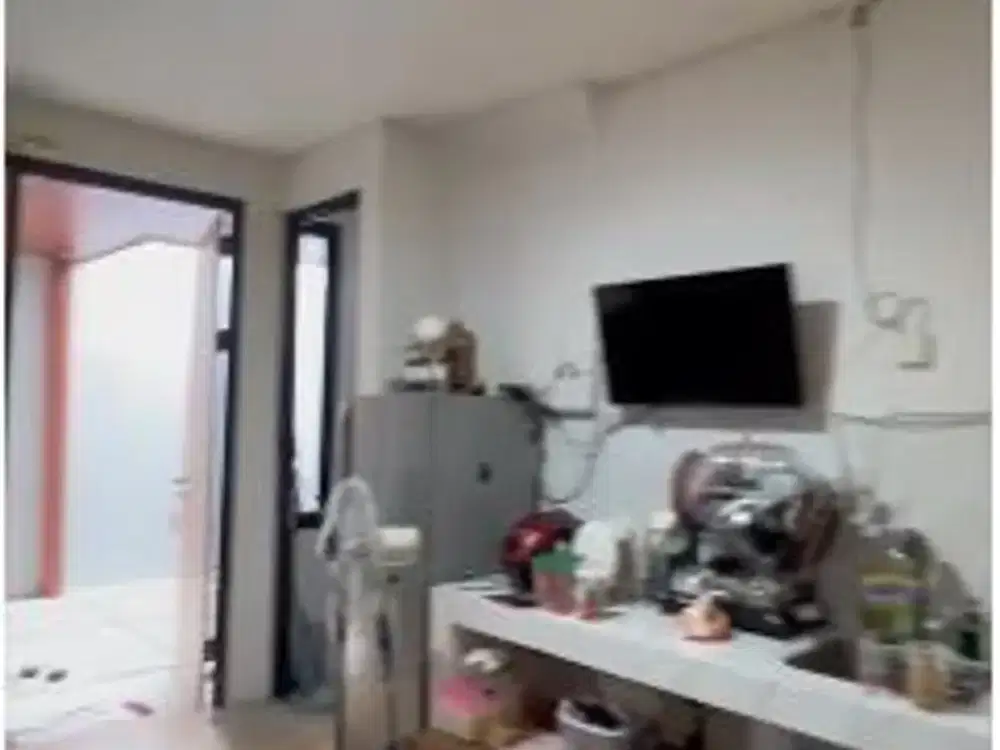 Fded. Disewakan Rumah di Waterfront Lippo Cikarang