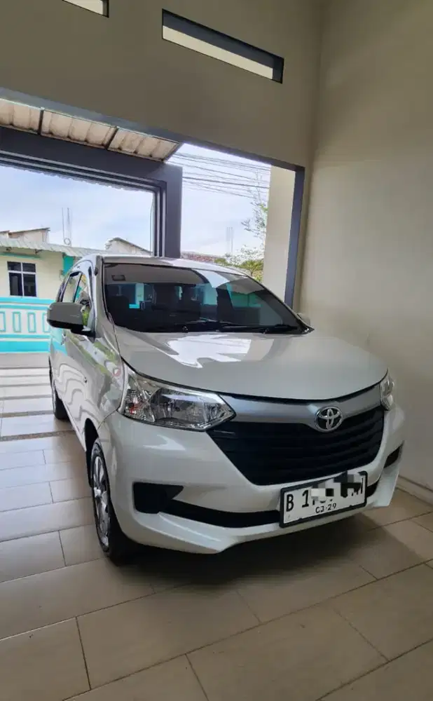 Dijual cepat Avanza E 2018 AT..