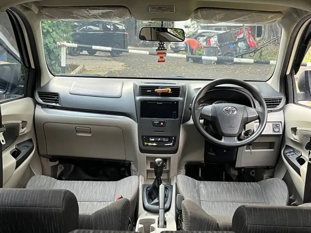 TOYOTA AVANZA 1.3 MT 2021 DP 14JT
