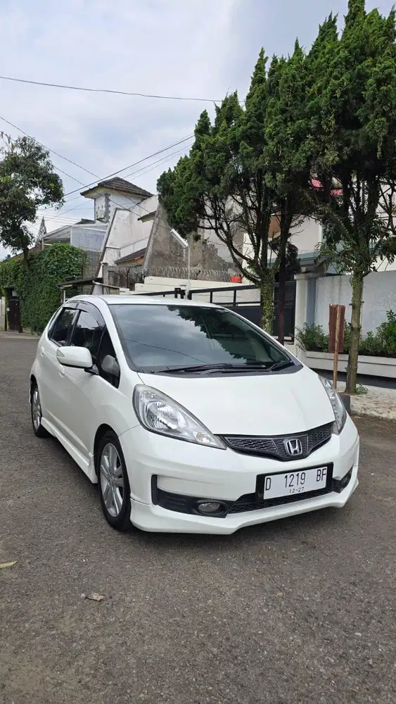 Honda Jazz RS automatic 2012