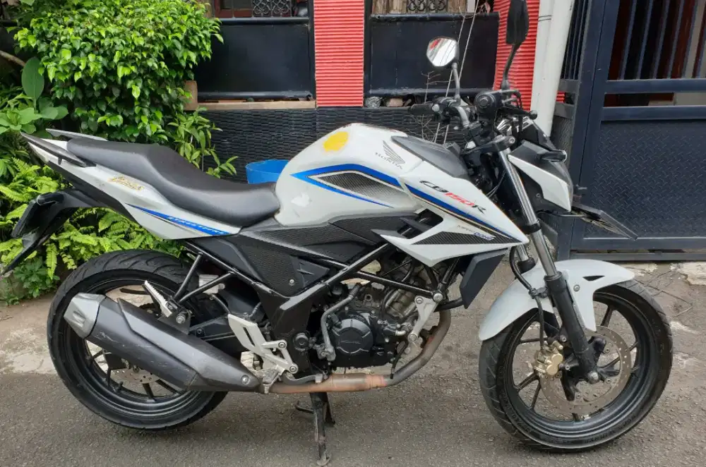 Honda CB 150 R 2016 Bekasi Kota pajak On Lengkap Orisinil