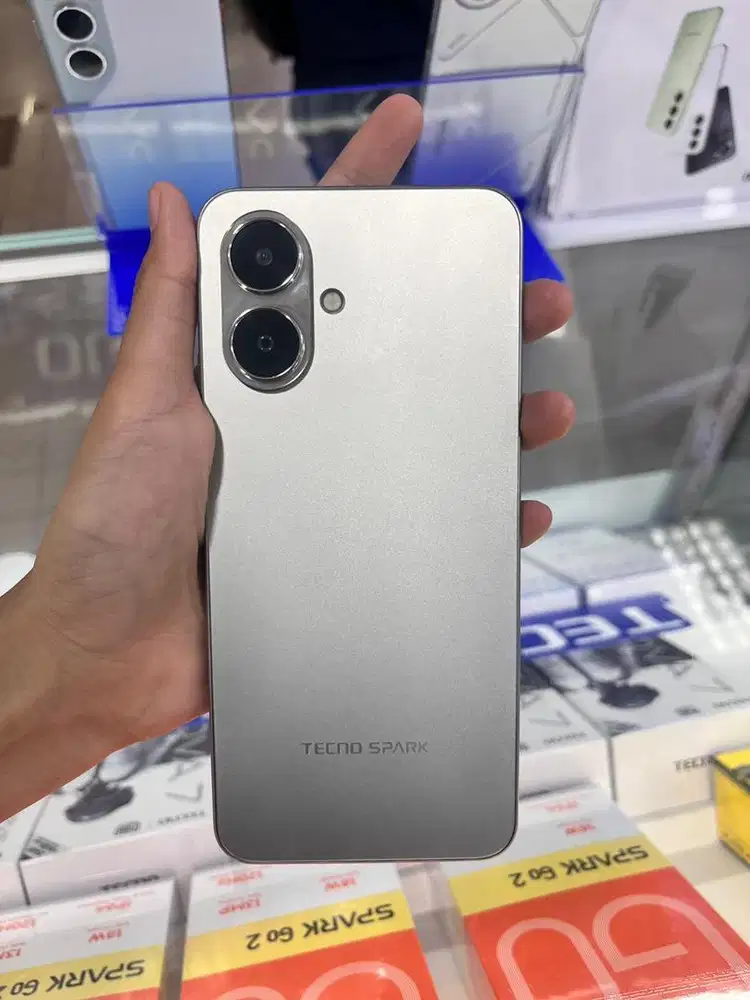Tecno Spark Go 2