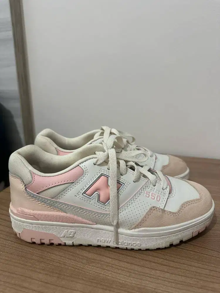 NB 550 WHITE PINK