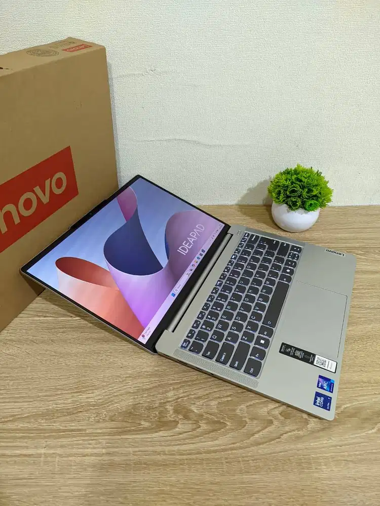 LAPTOP BARU LENOVO IDEAPAD SLIM 5 INTEL CORE ULTRA 7 155H RAM 16/512GB