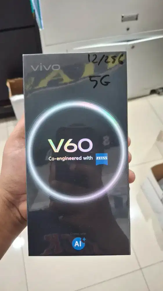 NEW VIVO V60 5G 12/256GB ZEISS