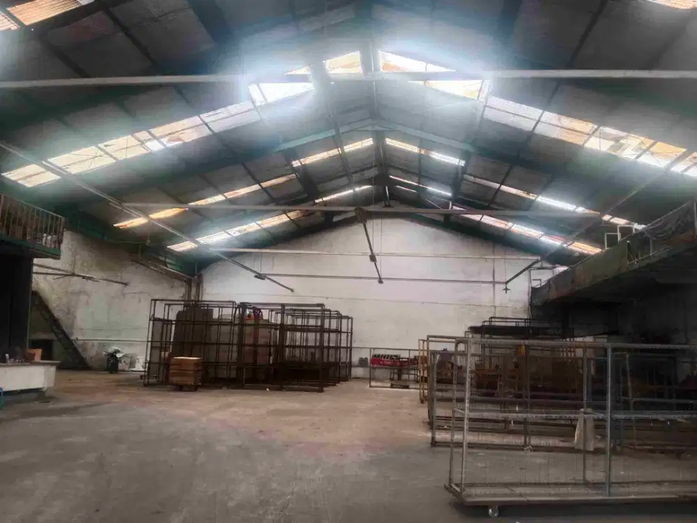 Dijual Eks Workshop strategis