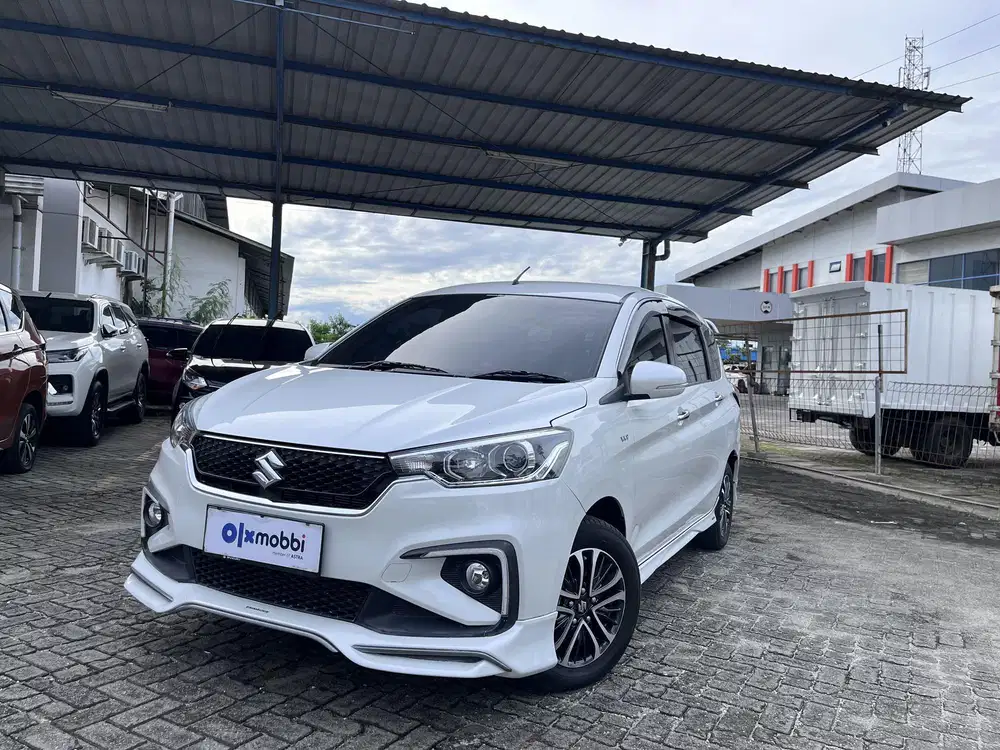 Suzuki Ertiga 1.5 Hybrid HS Bensin AT 2022