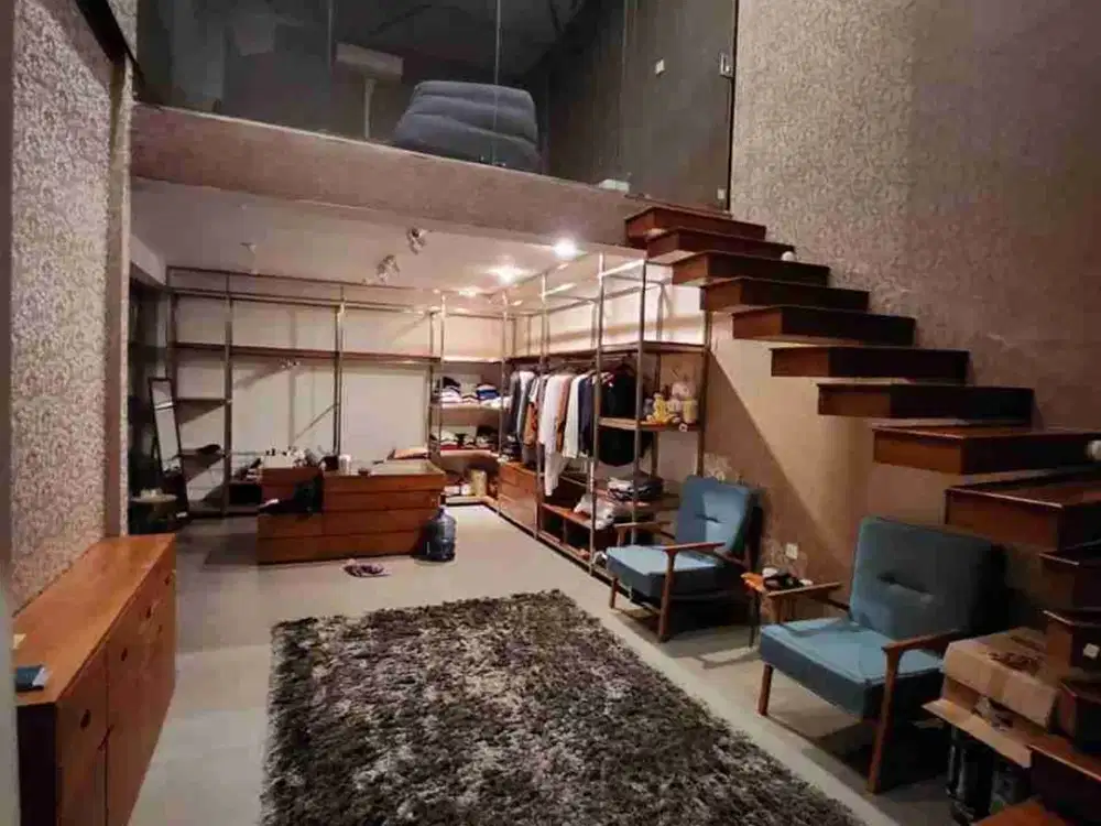 Dijual Rumah Golf Lake Renovasi uk 8x20 Harga 6M