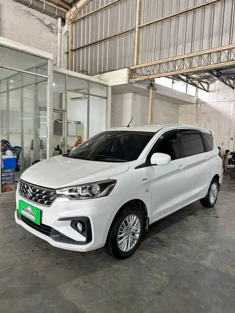 Suzuki New Ertiga GL Manual 2023 Putih