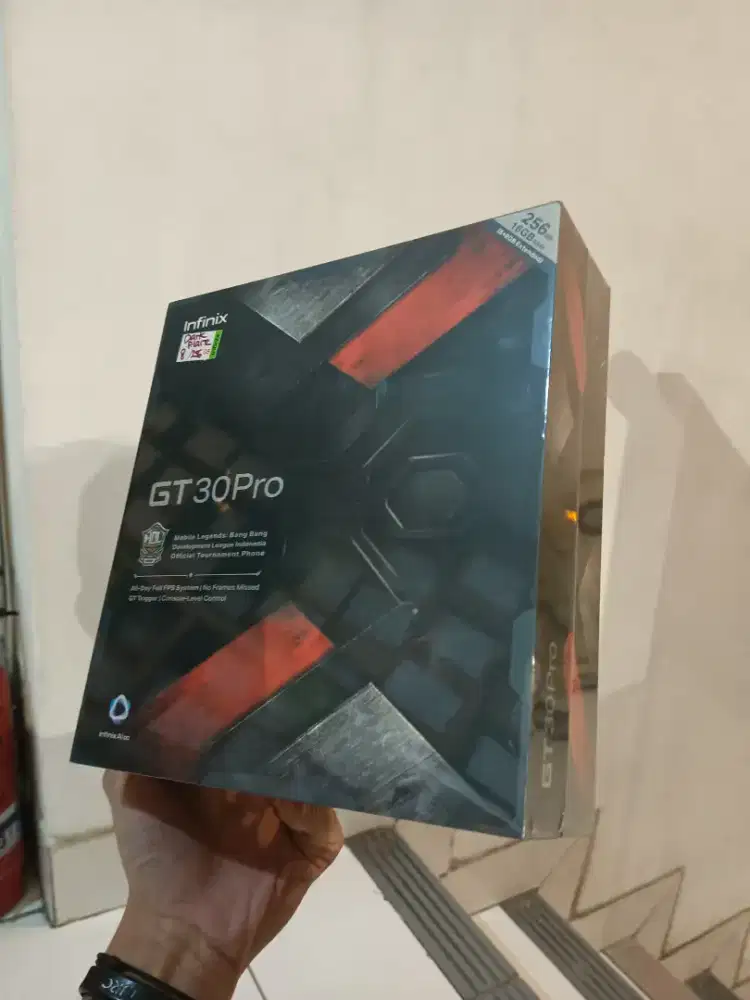 INFINIX GT 30 PRO 5G 8+8/256 SPECIAL. GIFT BOX EDITION