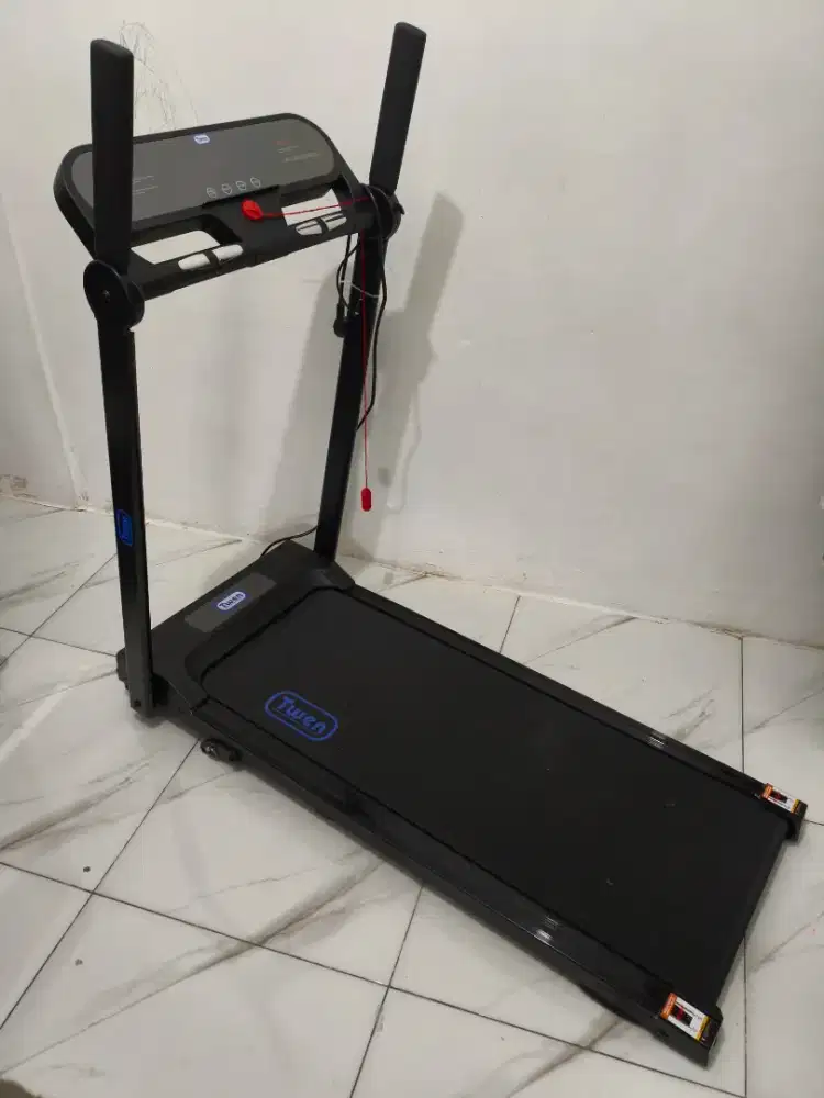 Treadmill Merk Twen Second like new