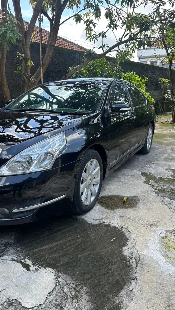 Nissan Teana 2010 Bensin