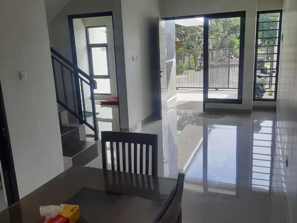 Dijual Cepat Rumah Minimalis 2 Lantai Murah di Margahayu Raya Dekat MIM Bandung