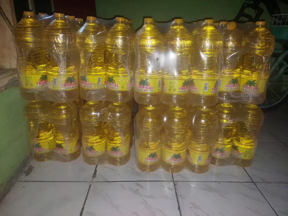 Minyak goreng Tropical 2 Liter isi 6