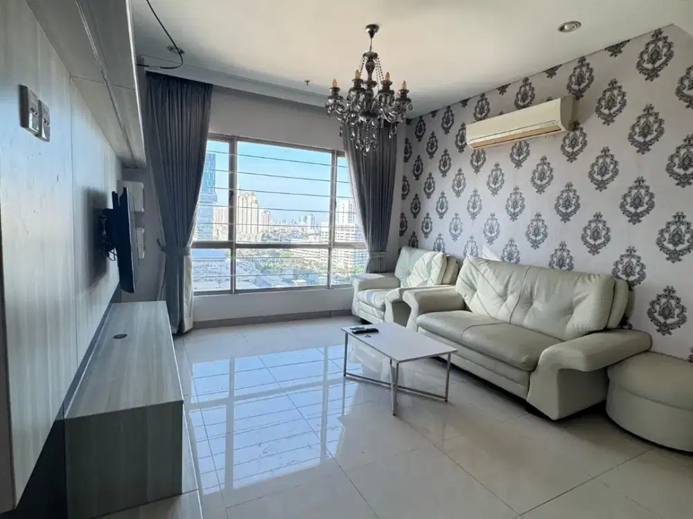 DISEWAKAN APARTEMEN PRIVATE LIFT DE RESIDENCE PAKUWON INDAH