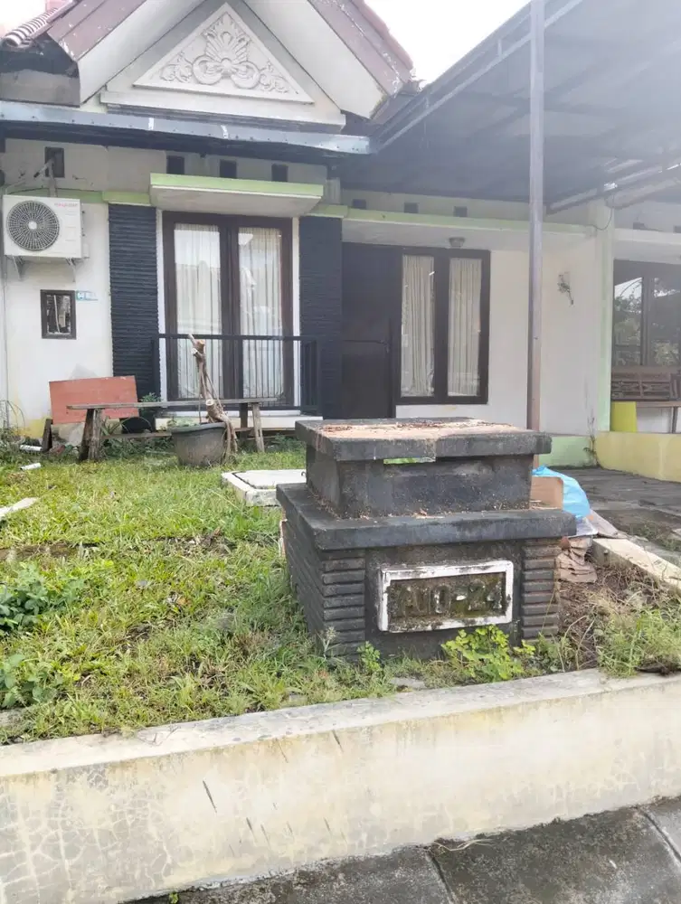 Rumah Disewakan Perumahan Taman Sari Majapahit