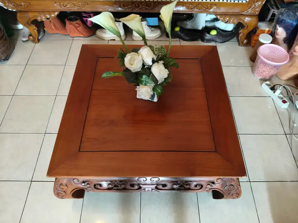 Dijual meja dari kayu jati oshin