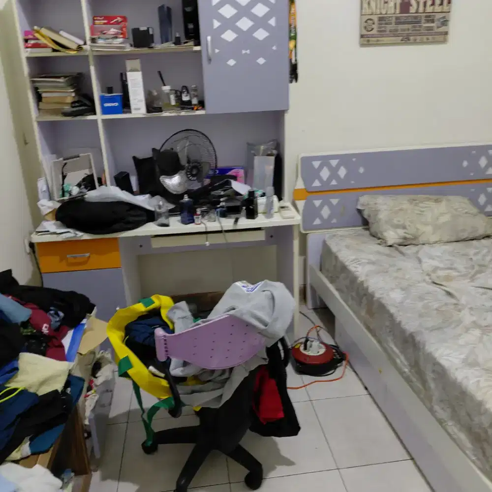 Jual meja belajar dan tempat tidur