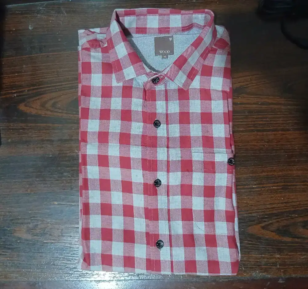 Kemeja panjang Wood