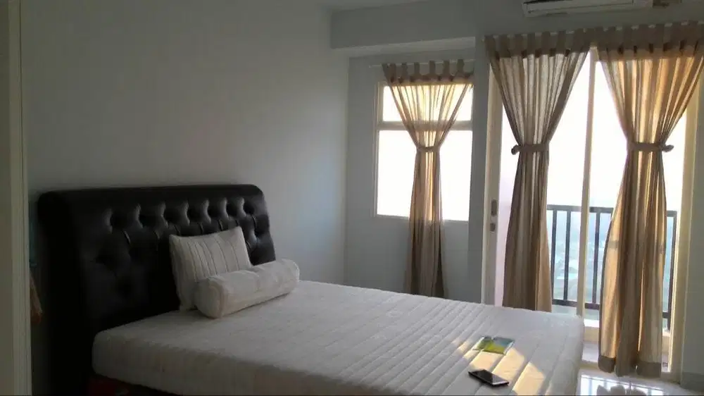 Disewakan Apartemen Ayodhya PALING MURAH Semi Furnish