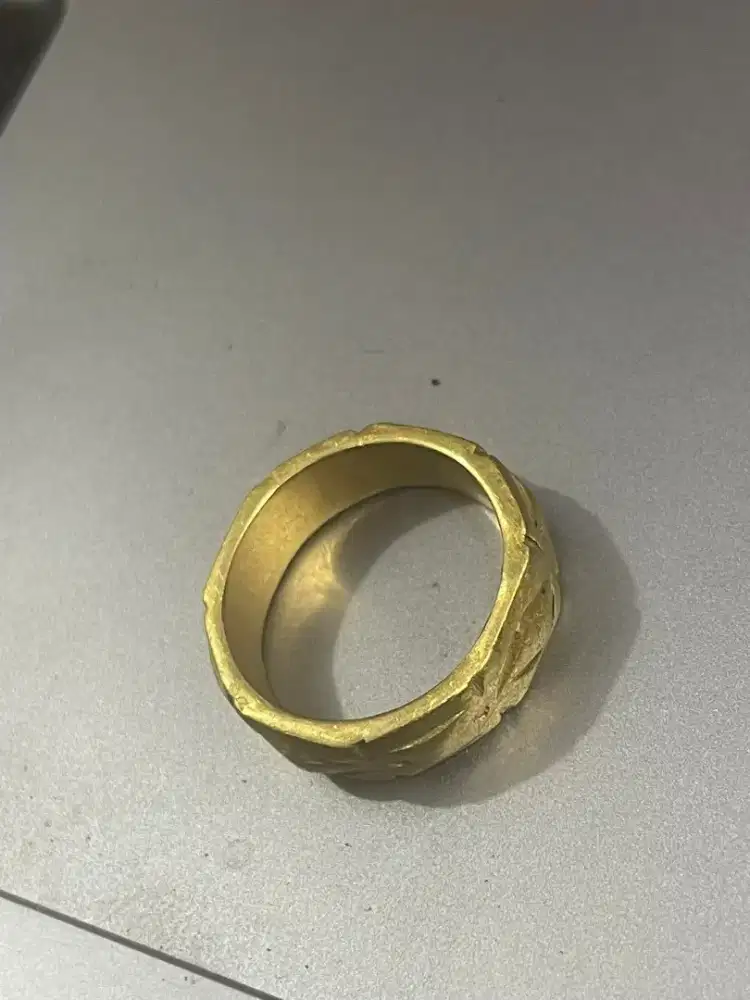 TERIMA JUAL BELI MAS DAN LOGAM MULIA.INBOX