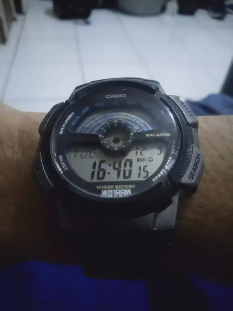 Jam tangan Casio