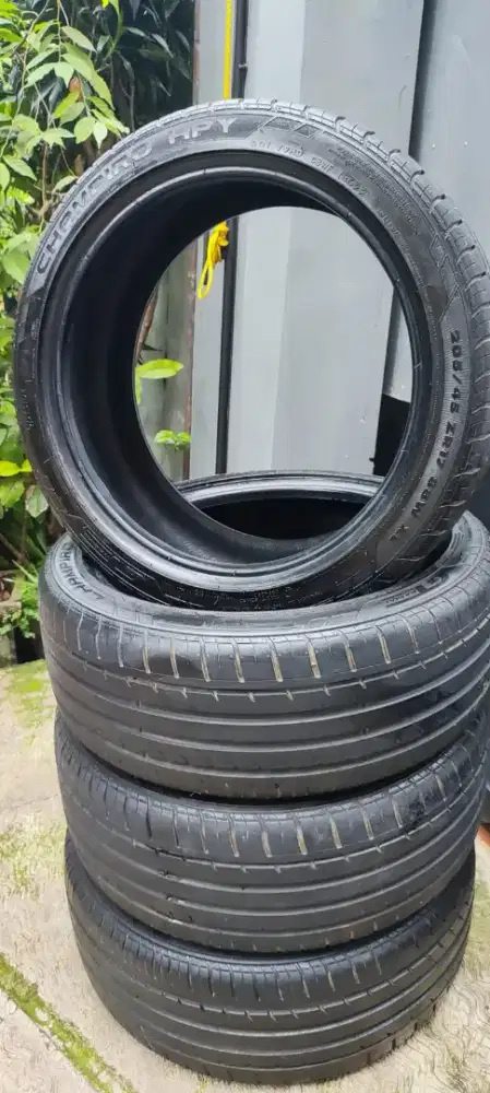 Ban Mobil GT Radial Champiro HPY 205/45 R17 Bekas
