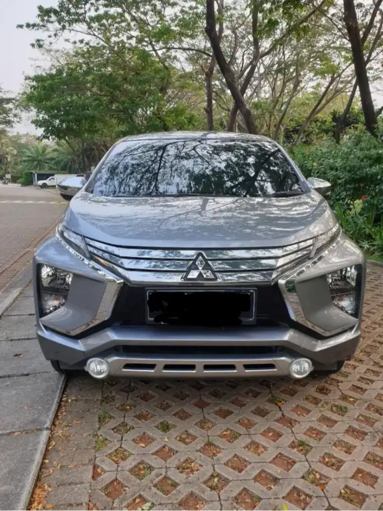 Mitsubishi Xpander Ultimate 1.5 AT 2018 Grey Abu Tangan 1