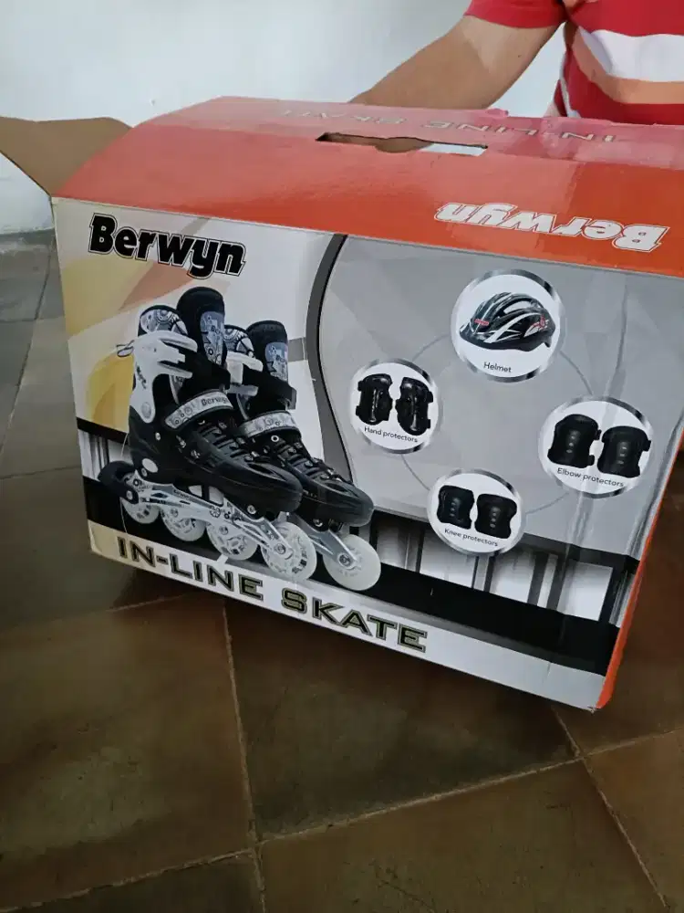 Sepatu Roda Anak Cewe Berwyn