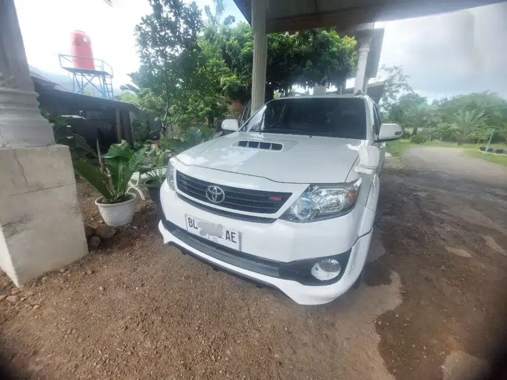 Toyota Fortuner G TRD VNT AT 2.5 Diesel