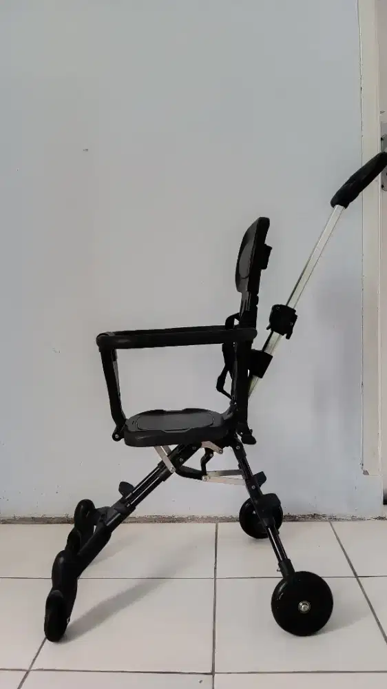 Stroller murah dan seperti baru