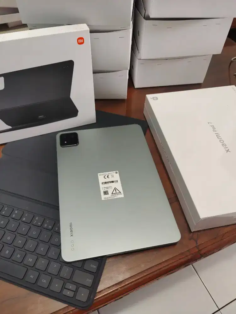 Xiaomi Pad 7 8/256gb fullset + keyboard ori