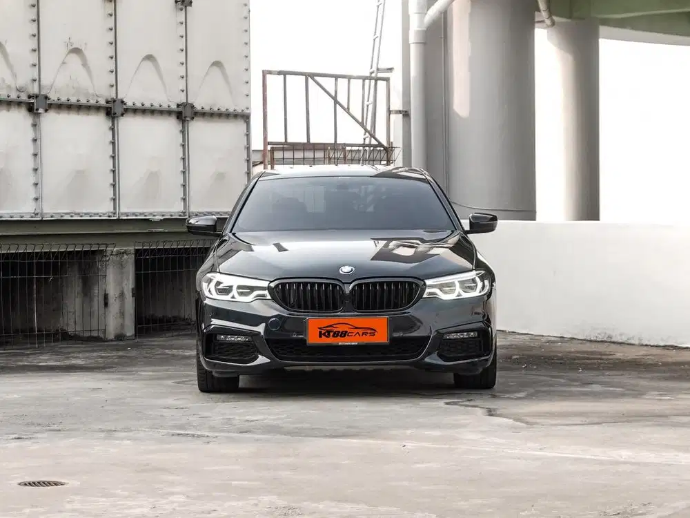 BMW 520i M SPORT MATIC PACKED (75th Edition) 2020/2021