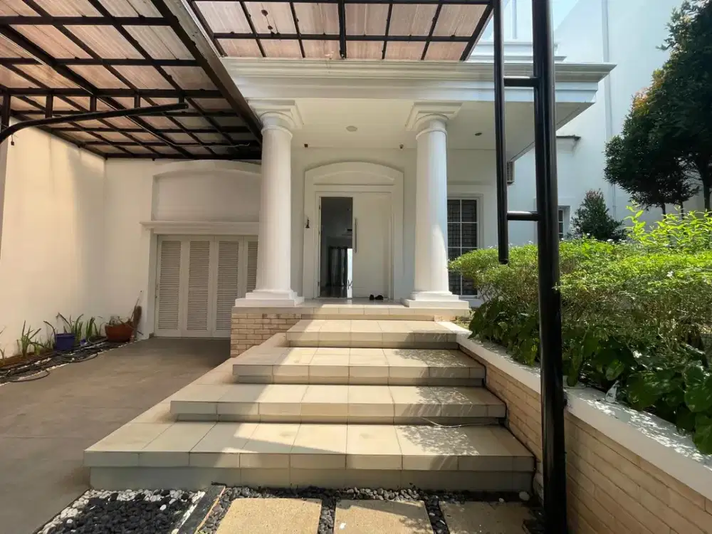 Disewa DE PARK CLUSTER DE MAJA Full Furnish With Swimming Pool