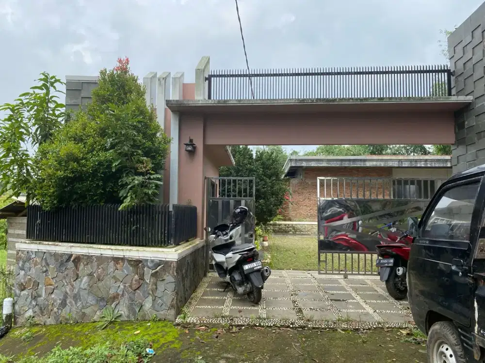 Dijual Murah Tanah dan Bangunan bekas Pabrik di Plered Purwakarta