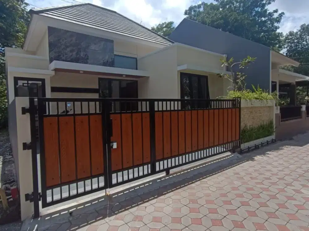 DIJUAL RUMAH BARU SIAP HUNI DEKAT MASJID SUCIATI SLEMAN