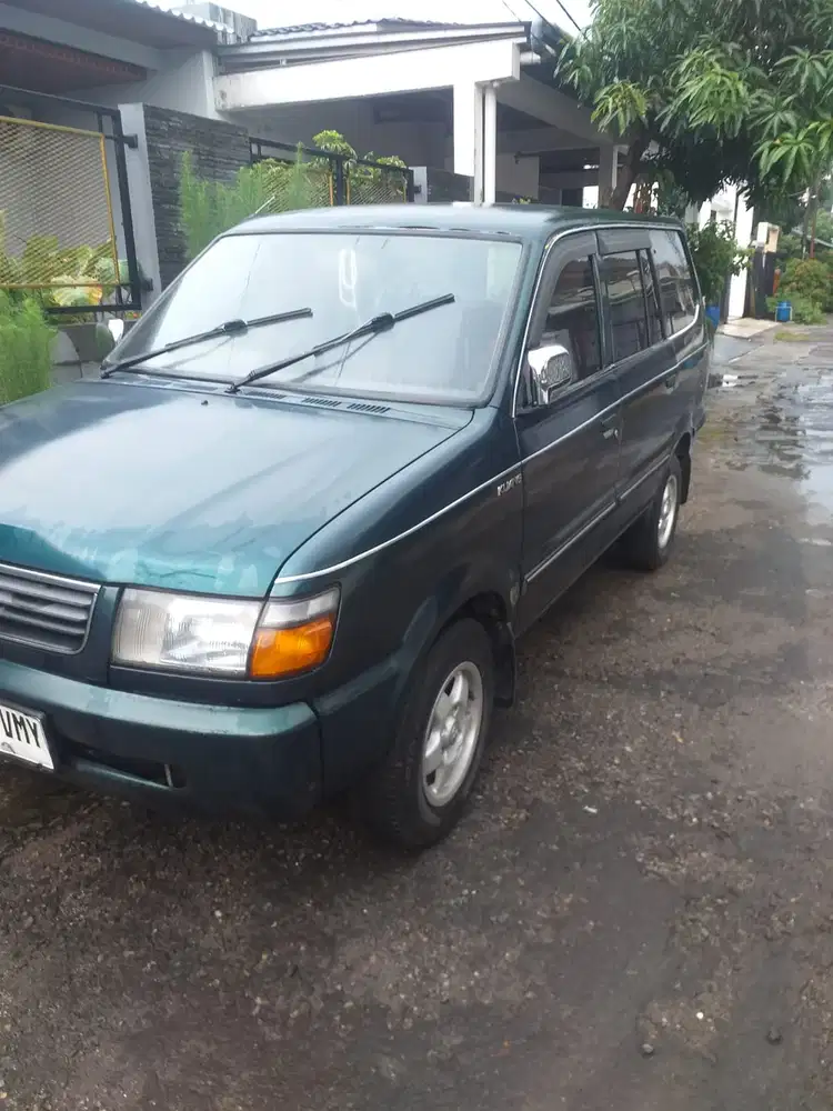 Toyota Kijang 1999 Bensin