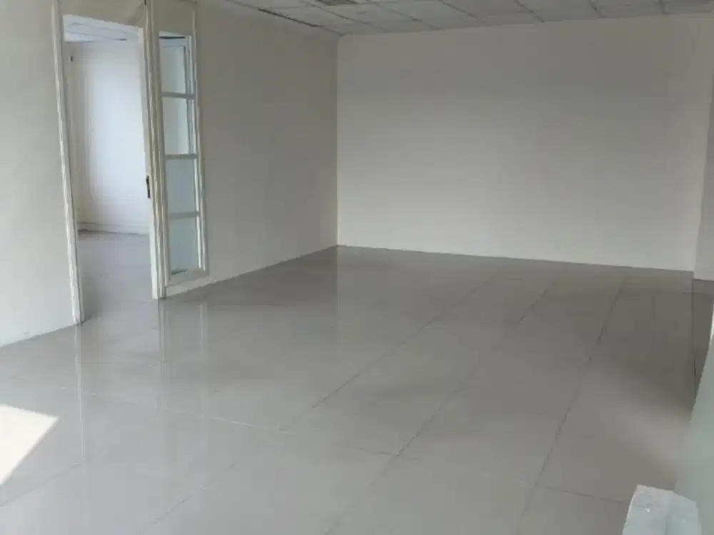 Disewakan space office terbaik di Menara Salemba