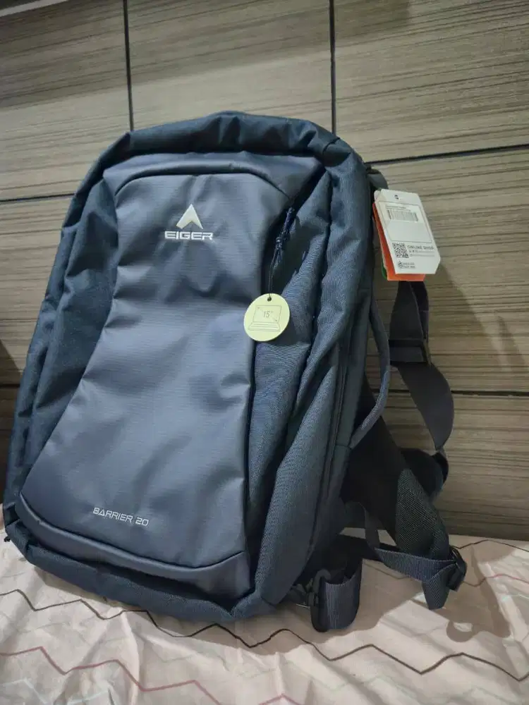 Ransel Eiger Barrier 20L Original — Ringan, Padded Laptop Sleeve, New