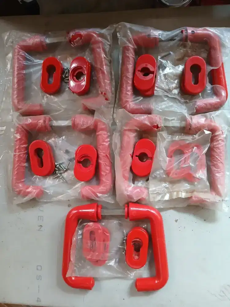 Handel pintu alluminium, Cisa Hrp.01-Polyhene red