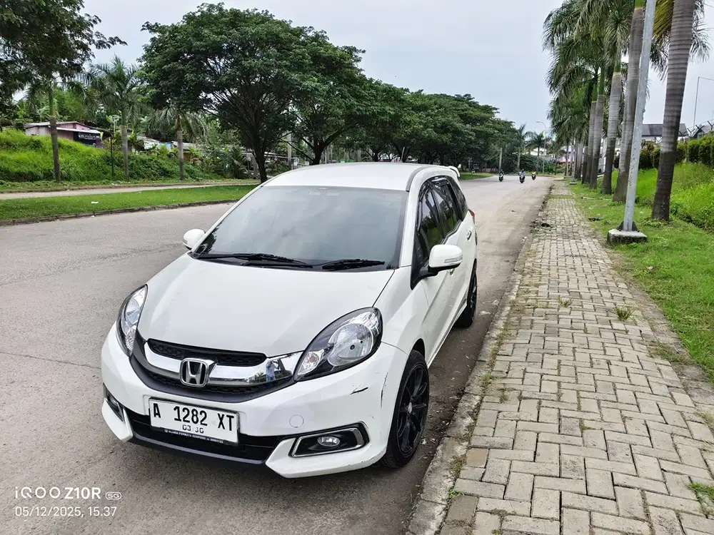 Honda Mobilio 2015 Bensin