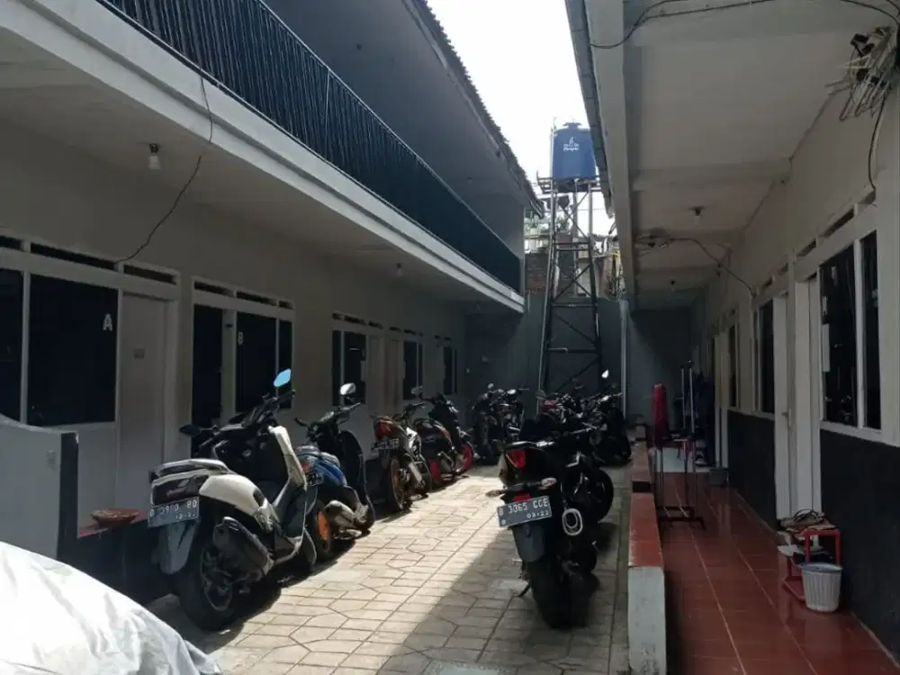 TERMURAH JUAL CEPAT TURUN HARGA RUMAH KOST DI CIKUTRA BANDUNG DEKAT PERKAMPUSAN