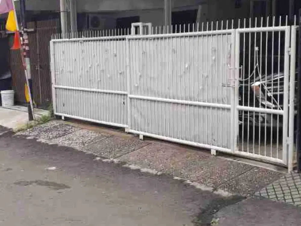 DIJUAL RUMAH SIAP HUNI JL. KELAPA MOLEK KELAPA GADING JAKARTA UTARA