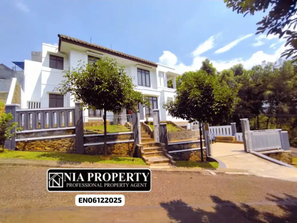 JUAL CEPAT Rumah Mewah 3 Lantai Luas 320 Di Bukit Golf Riverside Cibubur