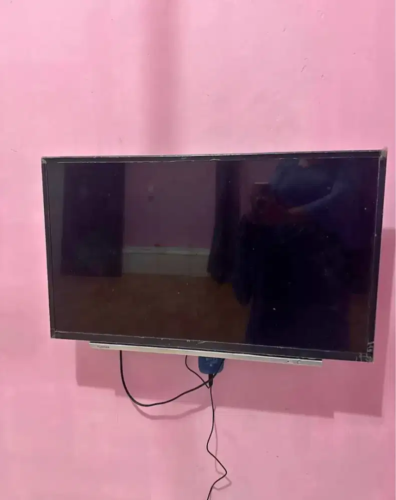 Gantungan BREKET TV/BRACKET TV/BRAKET TV/BRIKET TV/GANTUNGAN TV