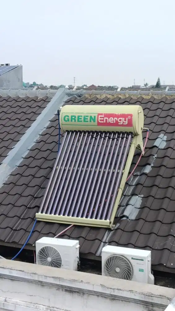 Water heater green energy